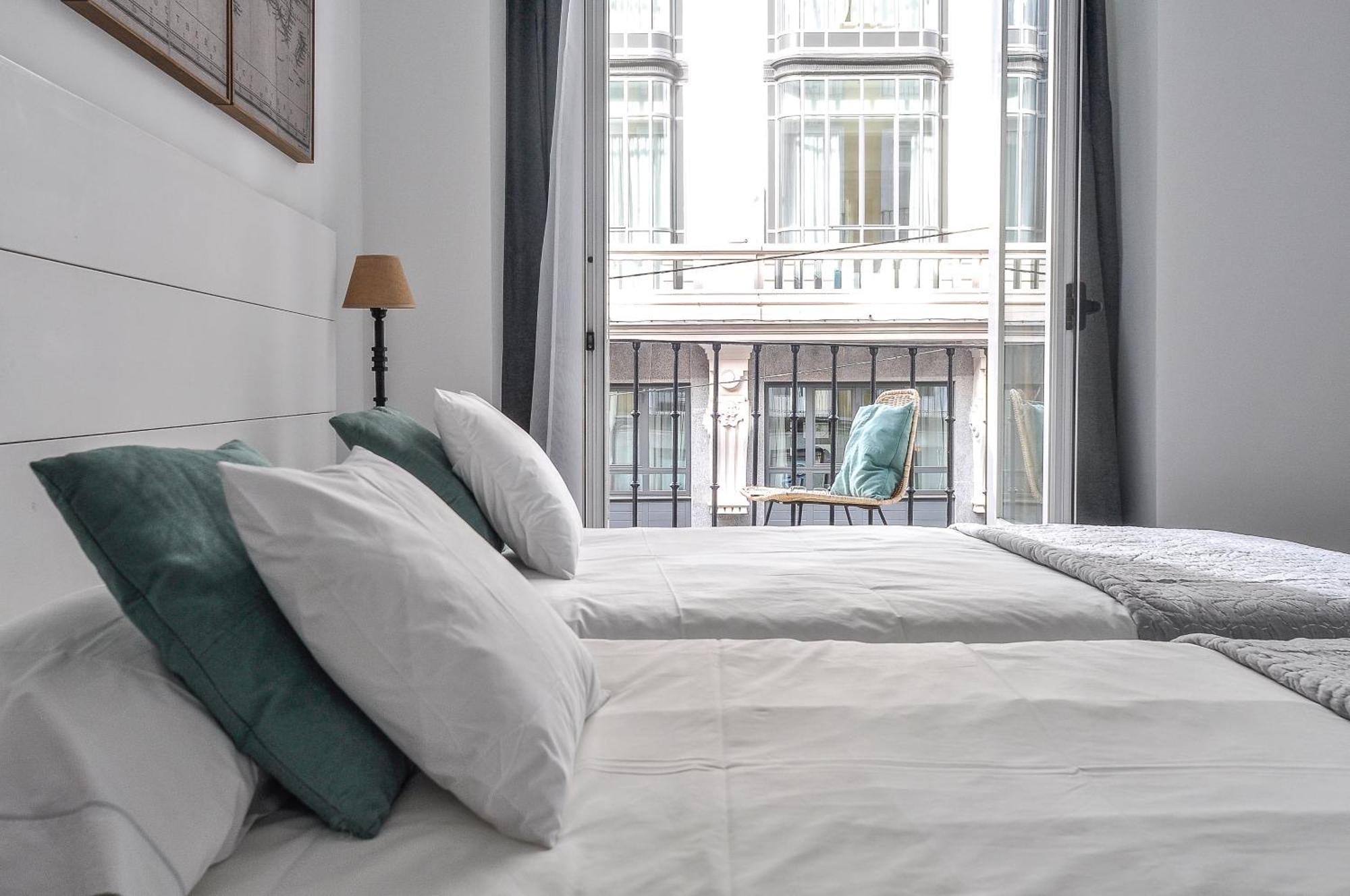 Apartamento En Puerta Del Sol 2A Madrid Luaran gambar